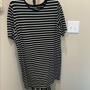 Kim Rogers Black and White Striped dress plus size 2X